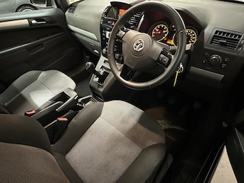 Used Vauxhall Zafira 2013 for sale - 76410436: Photo