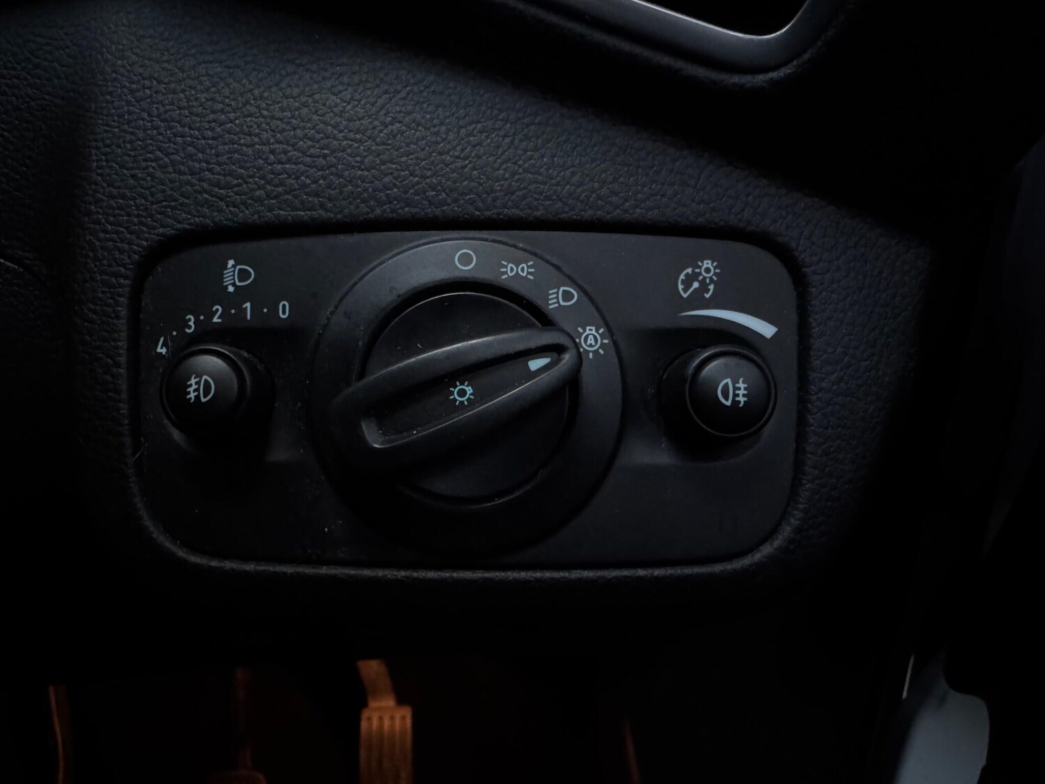 Used Ford Kuga 2013 for sale - 77841724: Photo 21