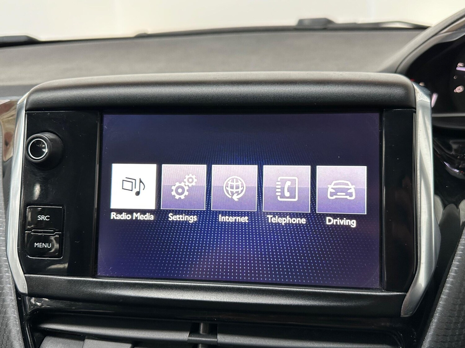 Used Peugeot 2008 2016 for sale - 77826860: Photo 11