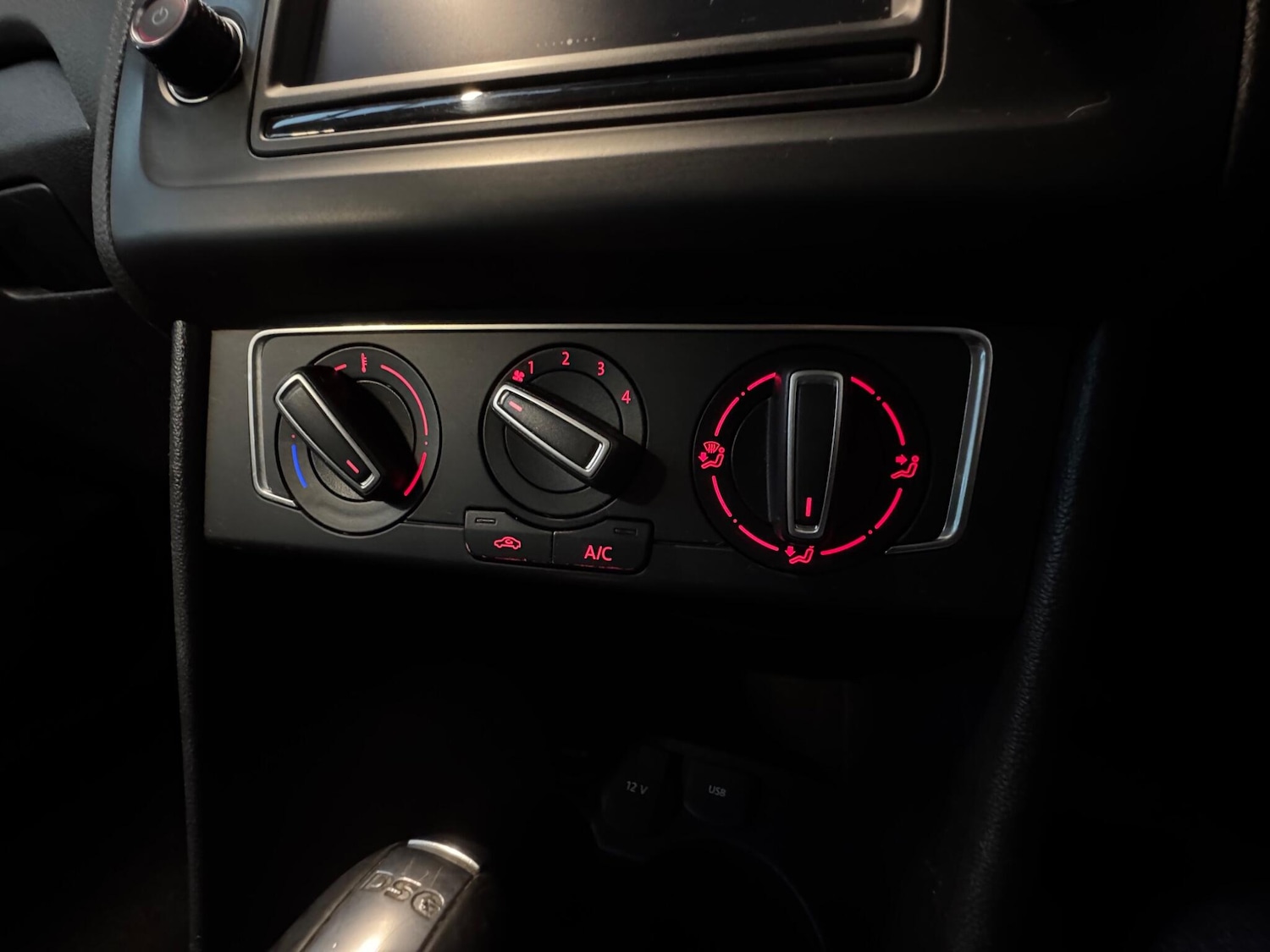 Used Volkswagen Polo 2014 for sale - 77099223: Photo 19