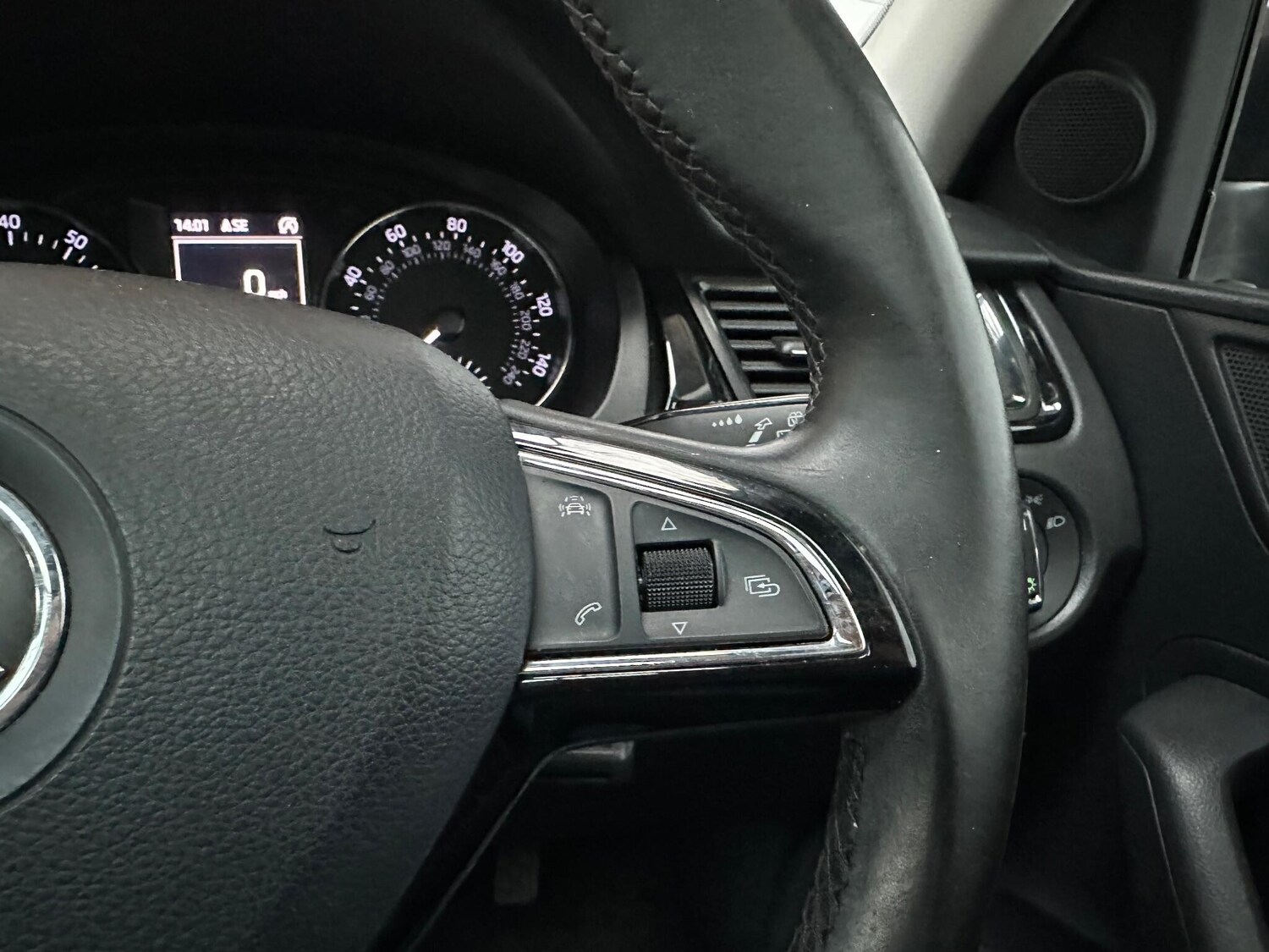 Used Skoda Rapid Spaceback 2015 for sale - 77565469: Photo 20