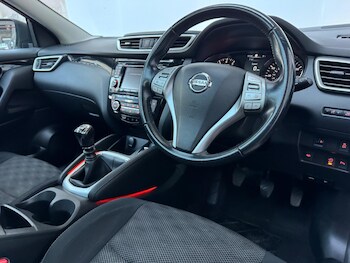 Used Nissan Qashqai 2015 for sale - 78103132: Photo