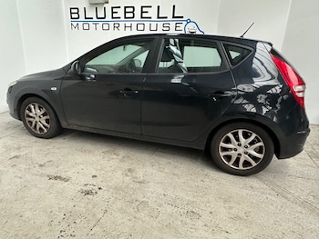Used Hyundai i30 2010 for sale - 76888986: Photo