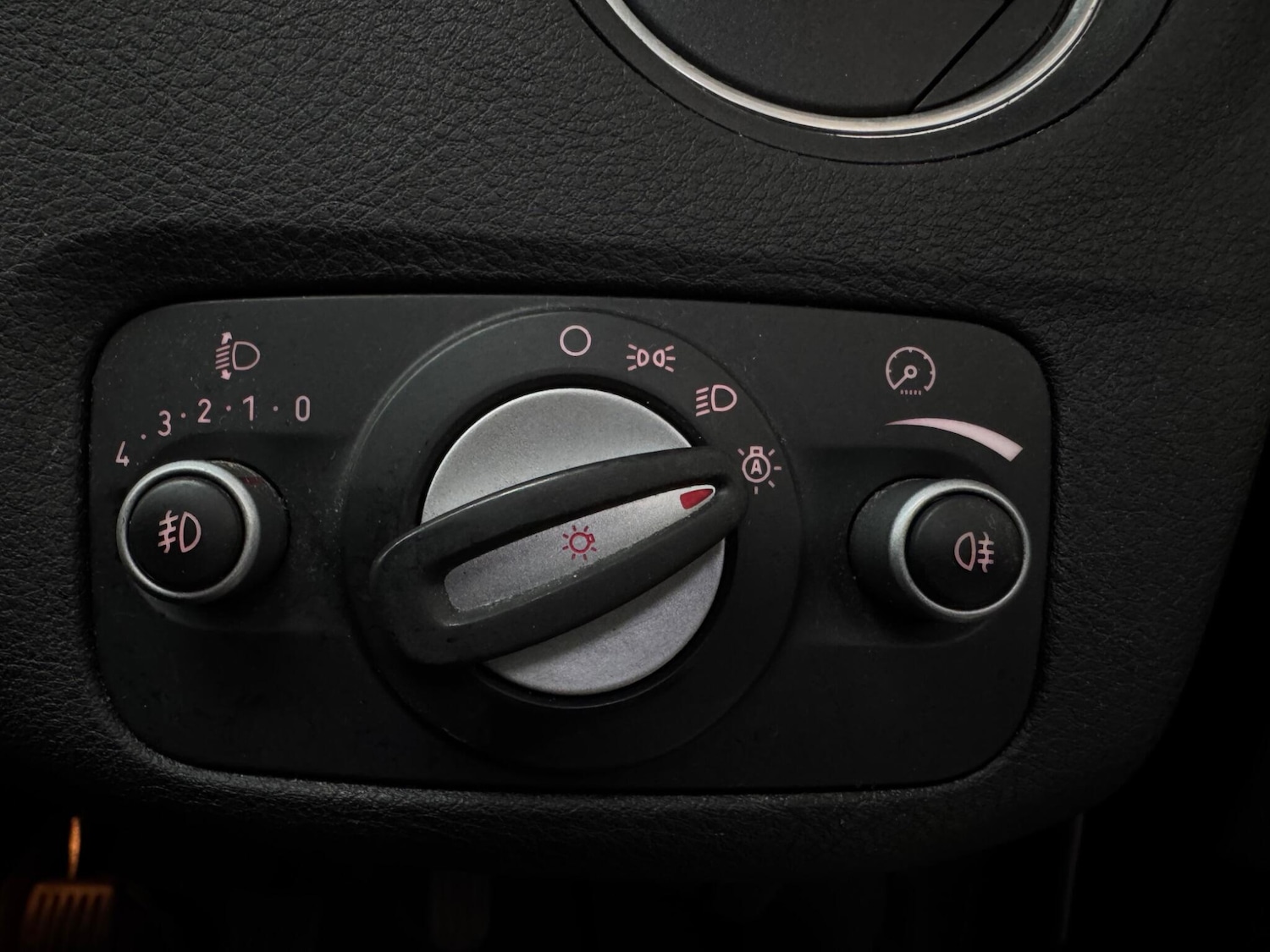 Used Ford Mondeo 2011 for sale - 78149978: Photo 21