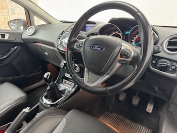 Used Ford Fiesta 2015 for sale - 78563443: Photo