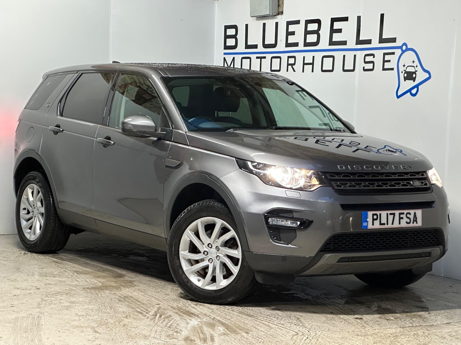 Used Land Rover Discovery Sport 2017 for sale - 77457957: Photo 1