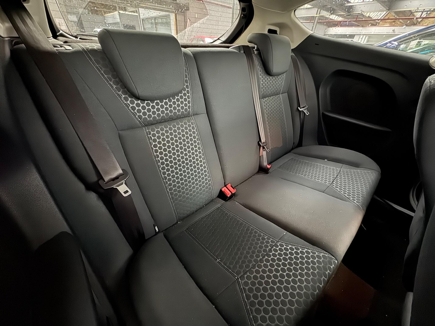 Used Ford Fiesta 2010 for sale - 77911371: Photo 8