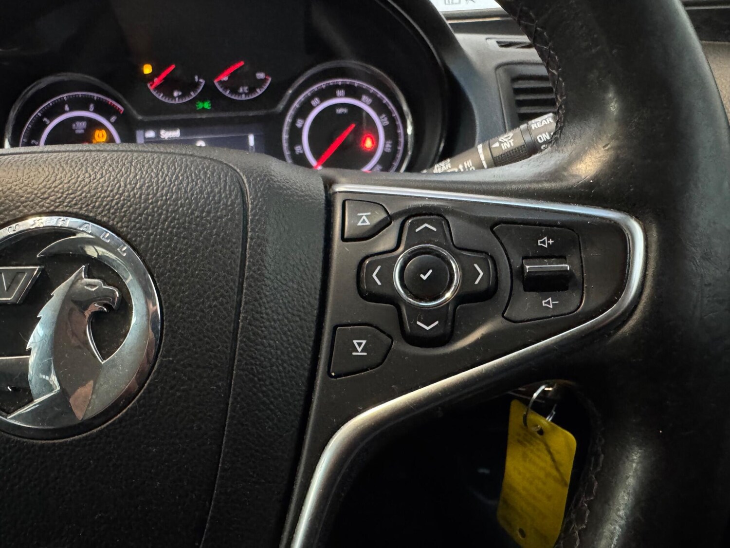 Used Vauxhall Insignia 2015 for sale - 77983076: Photo 18