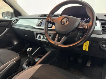 Used Skoda Fabia 2017 for sale - 77685851: Photo