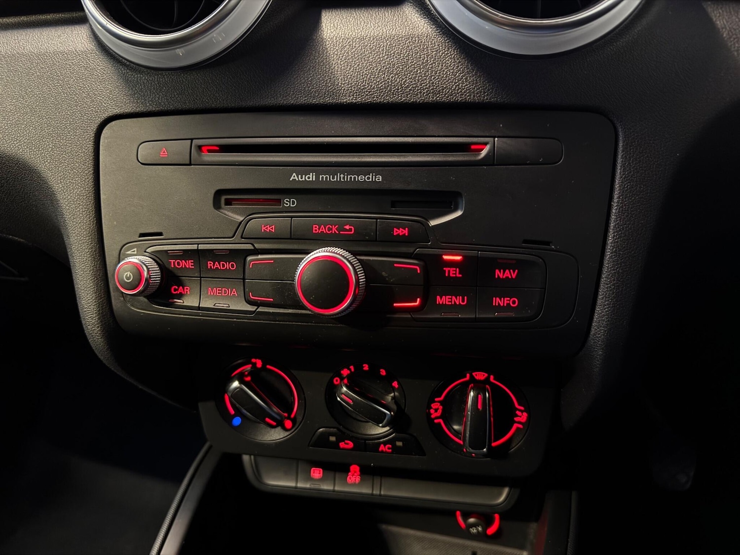 Used Audi A1 2014 for sale - 76795009: Photo 17