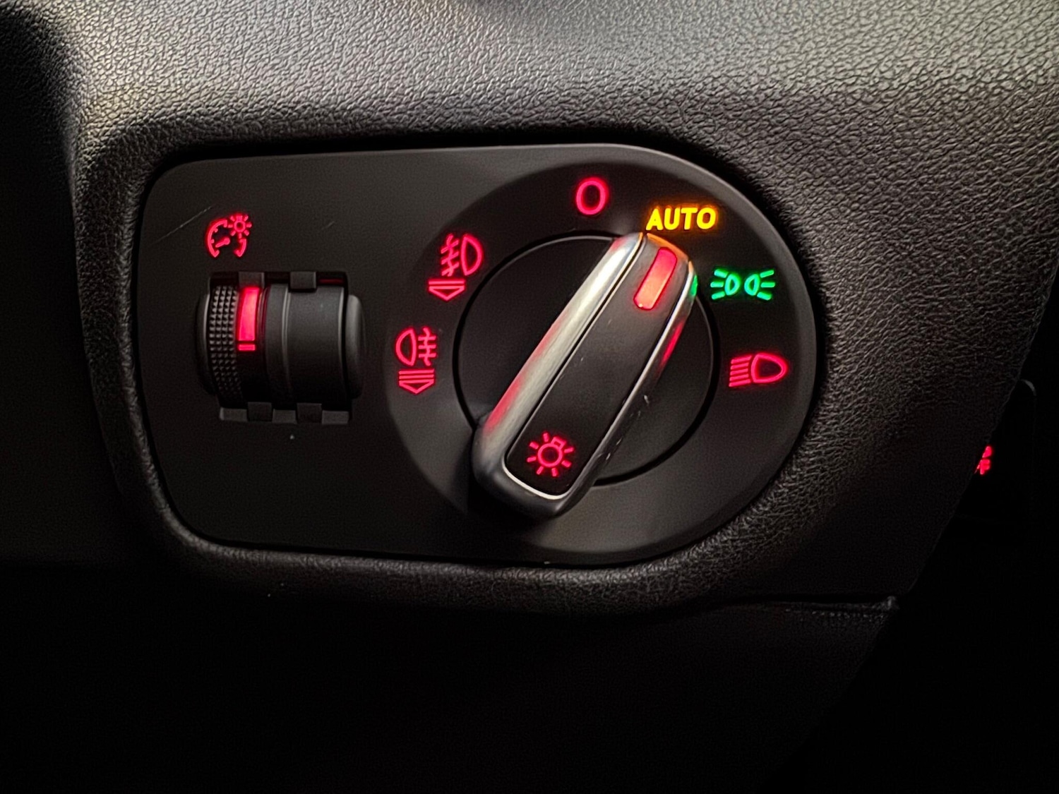 Used Audi A1 2014 for sale - 76795009: Photo 22