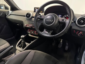 Used Audi A1 2014 for sale - 76795009: Photo