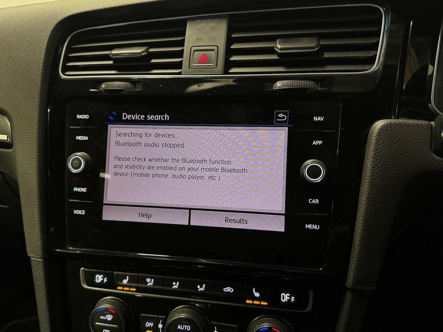 Used Volkswagen Golf 2017 for sale - 77043093: Photo 19