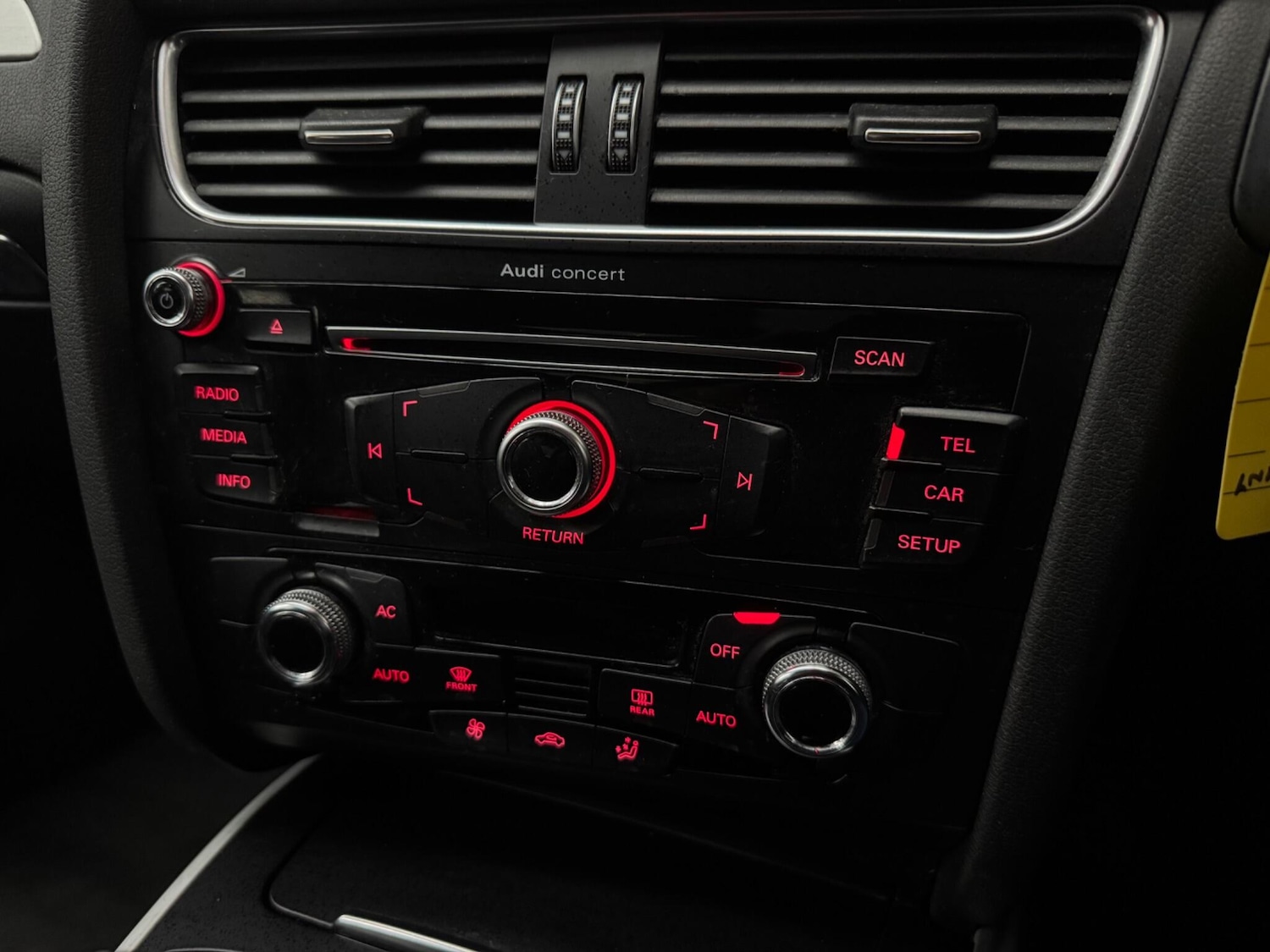 Used Audi A4 2013 for sale - 77600513: Photo 17