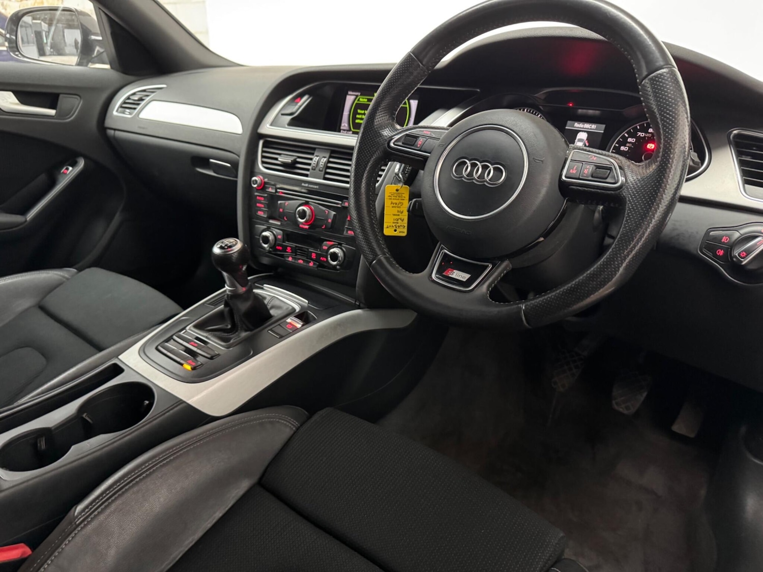 Used Audi A4 2013 for sale - 77600513: Photo 4