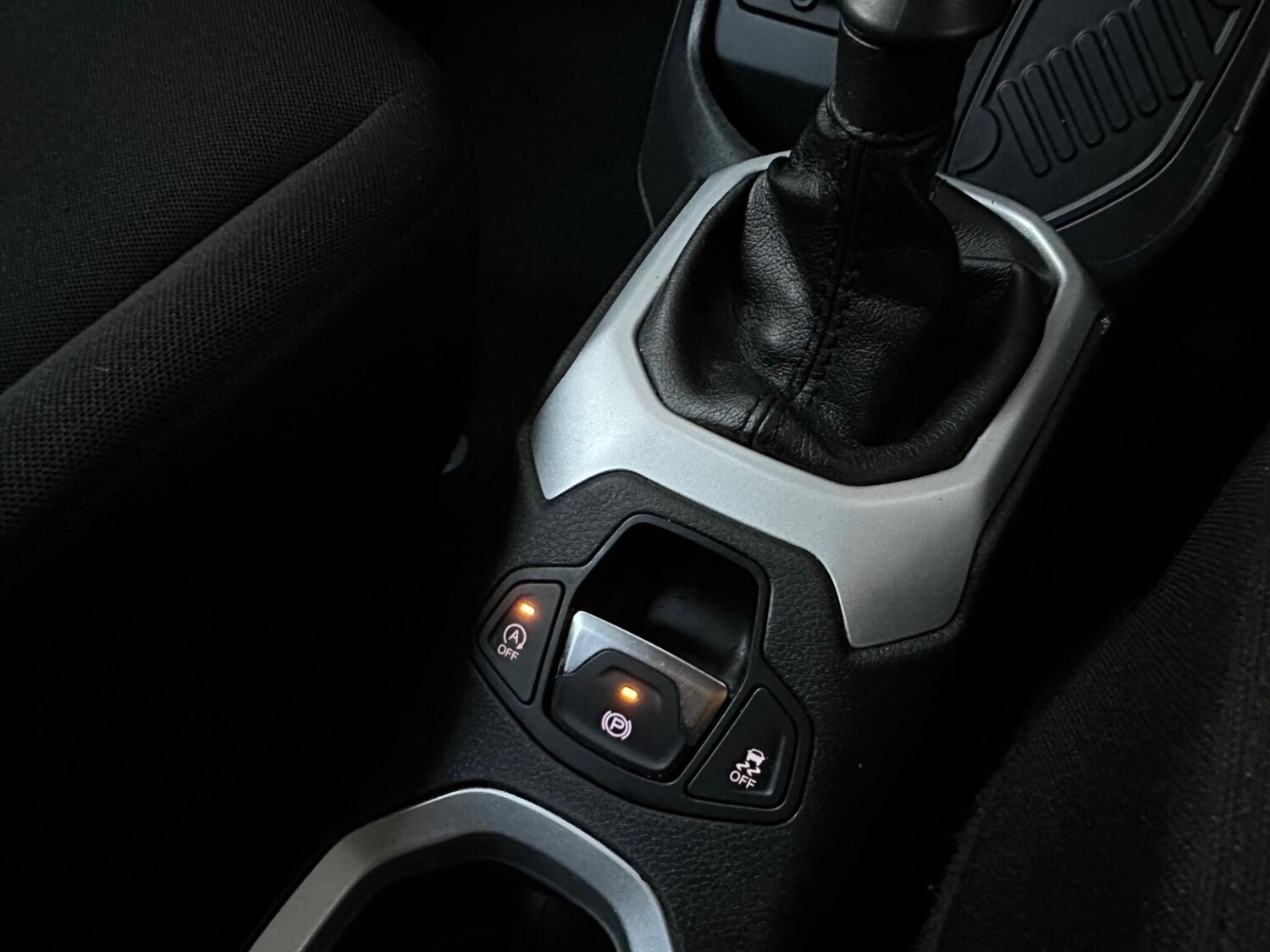 Used Jeep Renegade 2016 for sale - 78175832: Photo 16