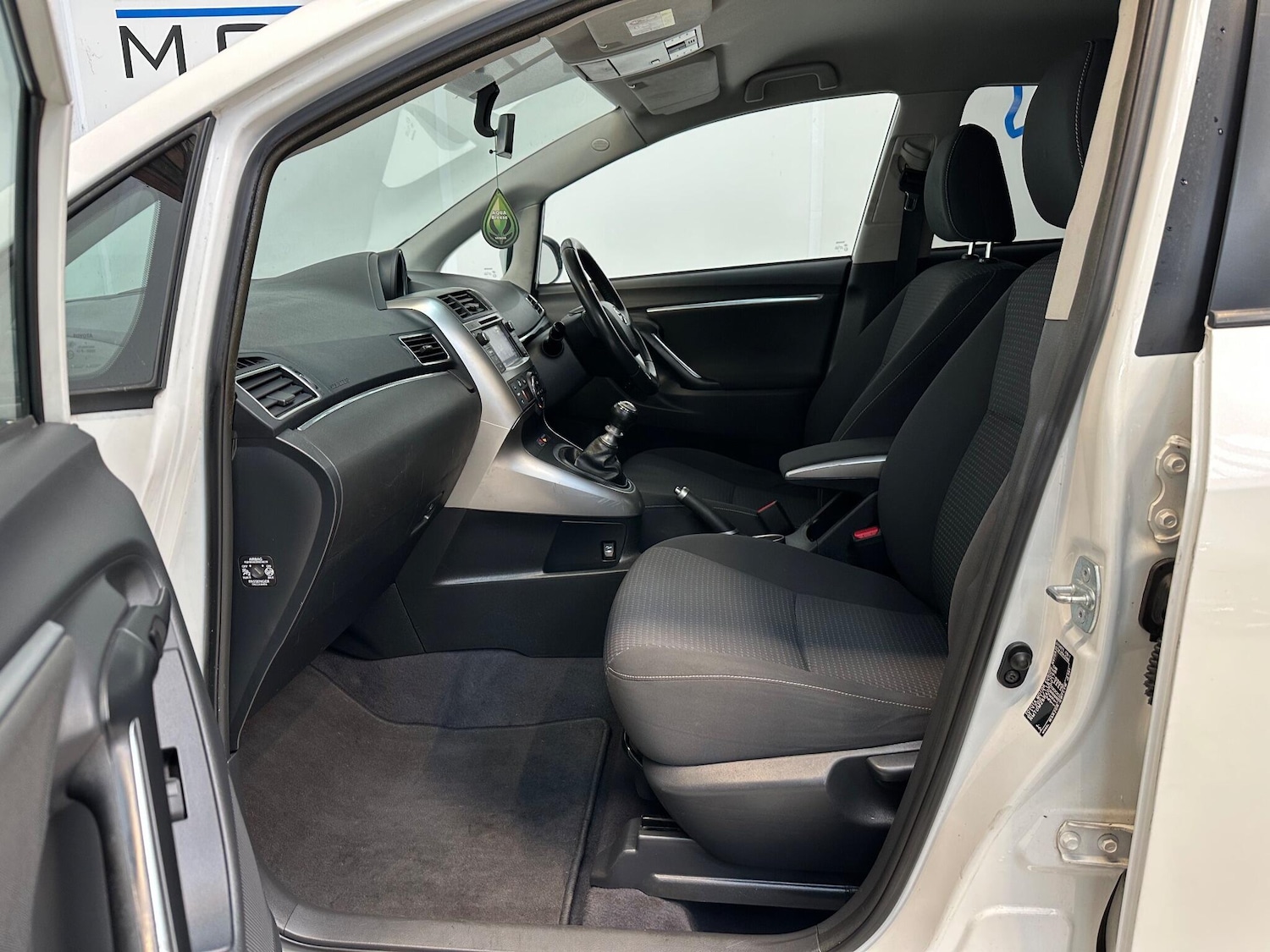 Used Toyota Verso 2014 for sale - 77075889: Photo 11