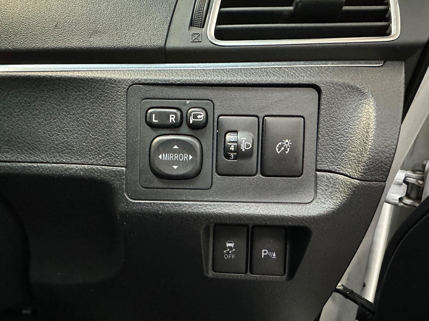 Used Toyota Verso 2014 for sale - 77075889: Photo 24