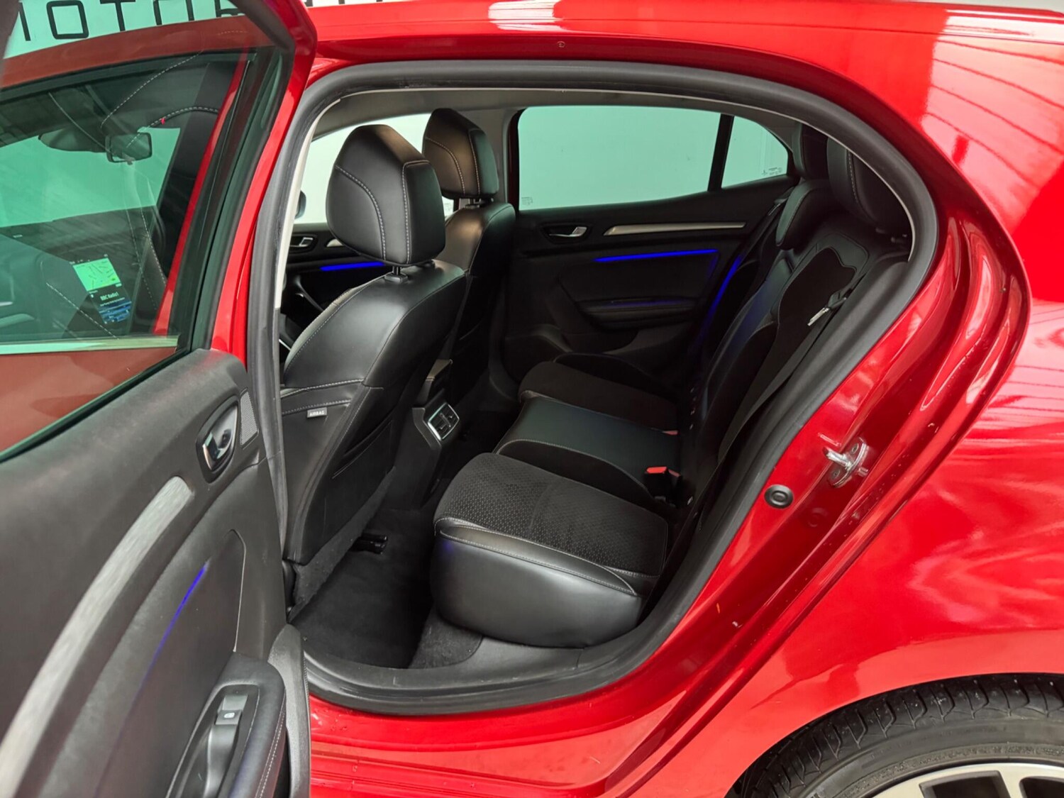 Used Renault Megane 2016 for sale - 77634723: Photo 11