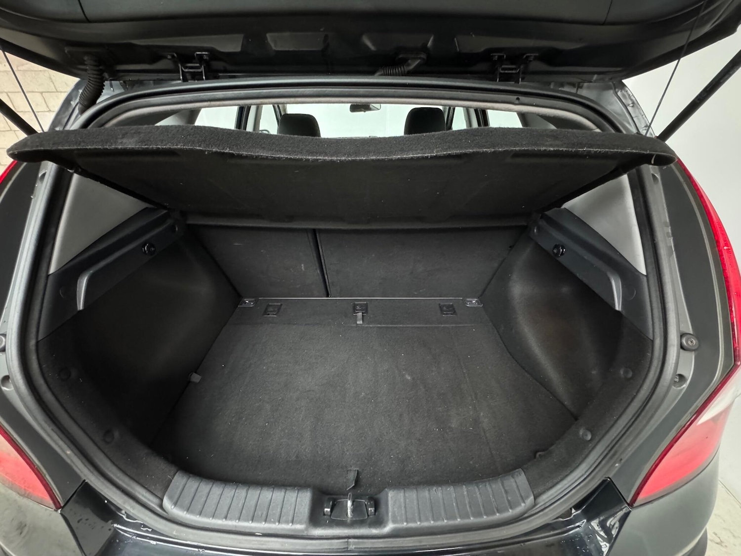 Used Hyundai i30 2009 for sale - 76350677: Photo 12