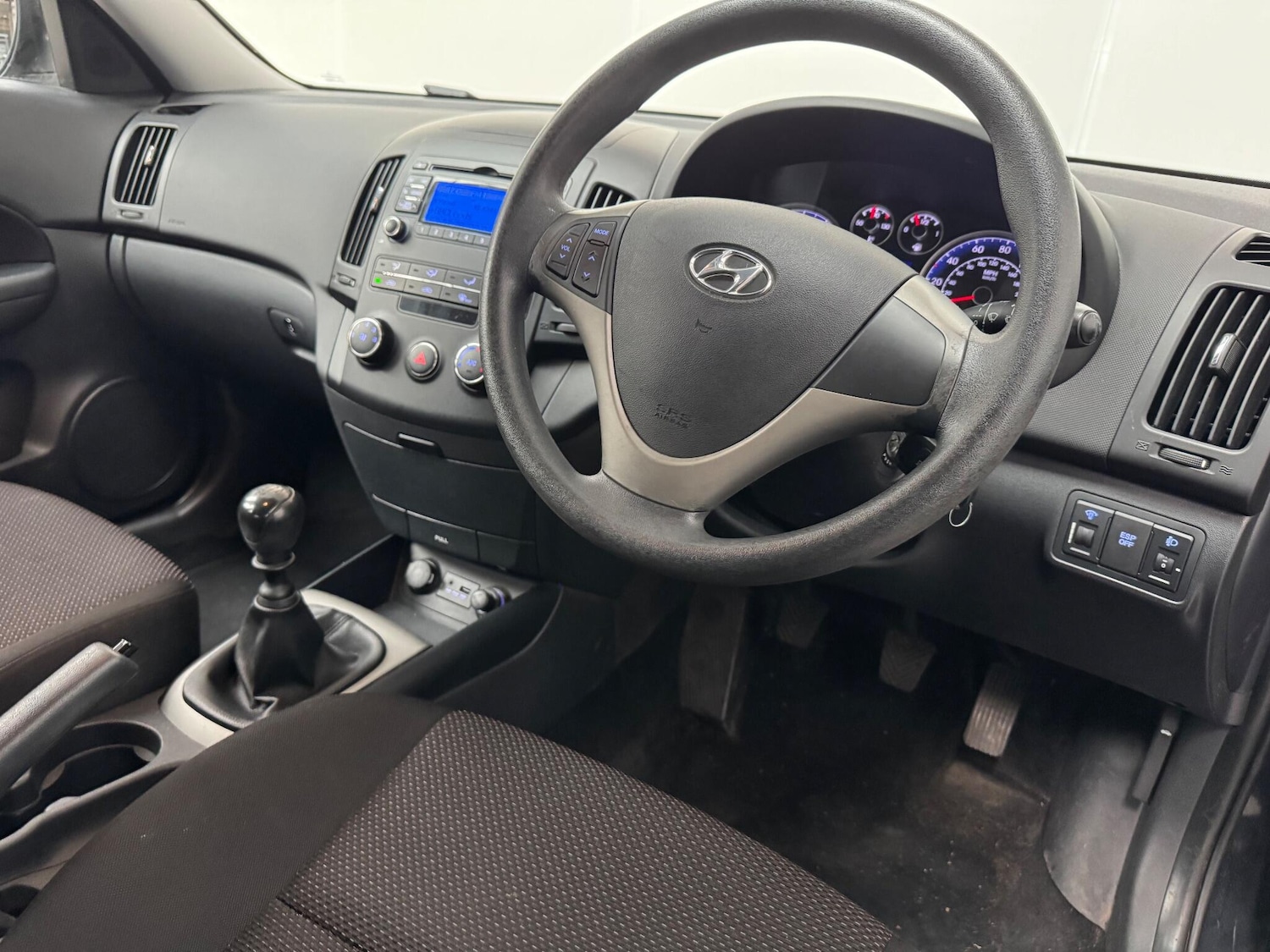 Used Hyundai i30 2009 for sale - 76350677: Photo 3