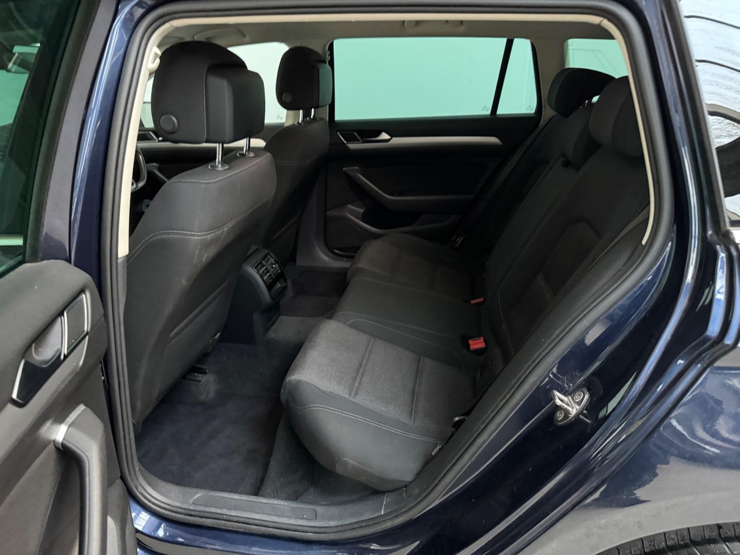 Used Volkswagen Passat 2015 for sale - 78036953: Photo 11