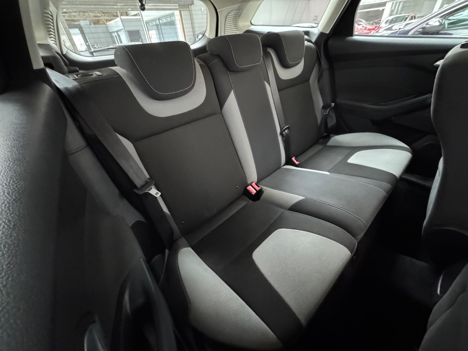 Used Ford Focus 2012 for sale - 78088744: Photo 12