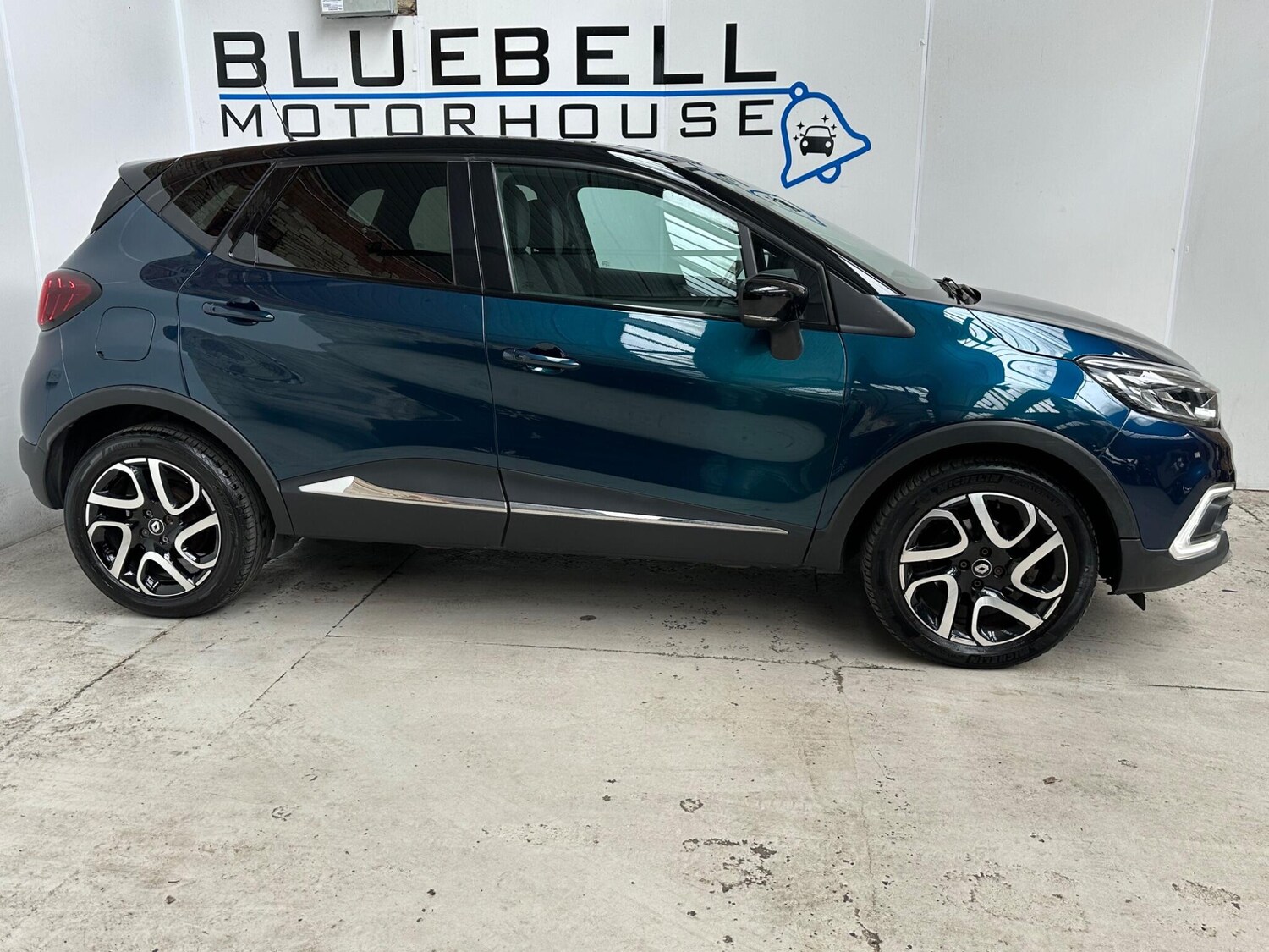Used Renault Captur 2017 for sale - 78103130: Photo 9