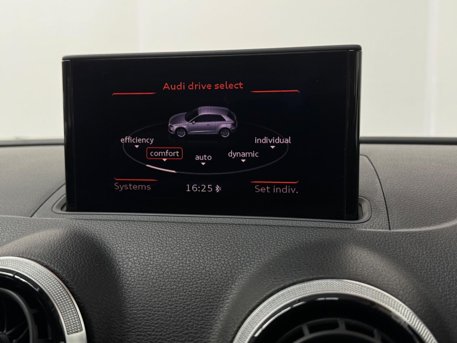 Used Audi A3 2013 for sale - 78022669: Photo 17