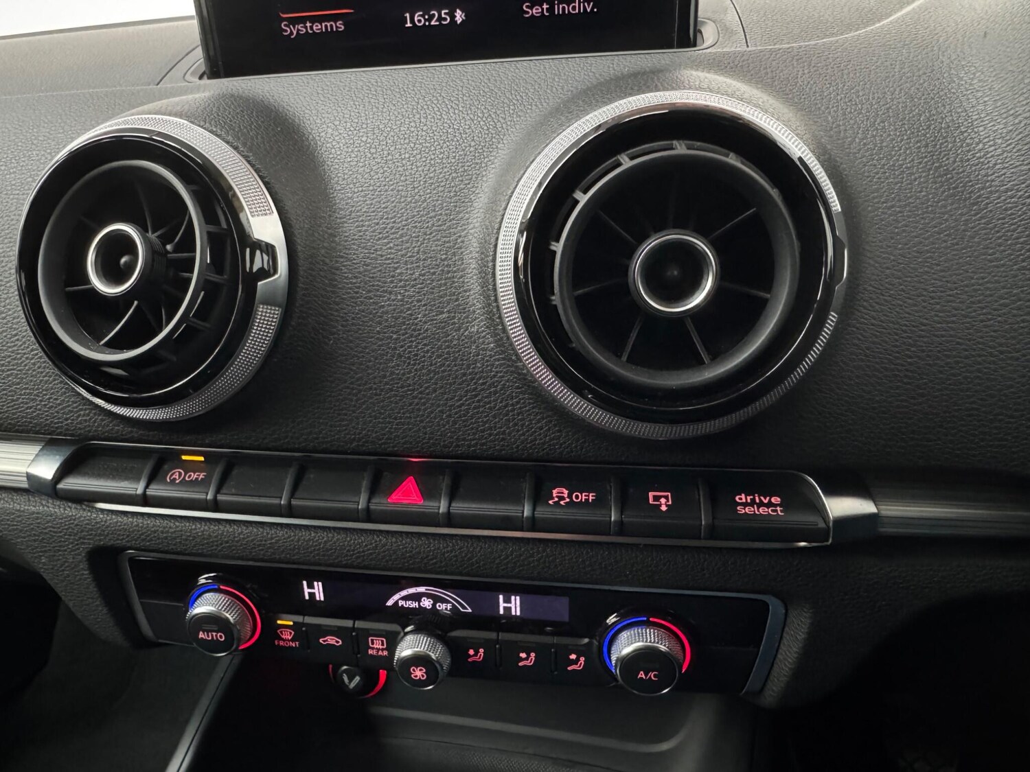 Used Audi A3 2013 for sale - 78022669: Photo 18