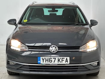Used Volkswagen Golf 2017 for sale - 79578371: Photo
