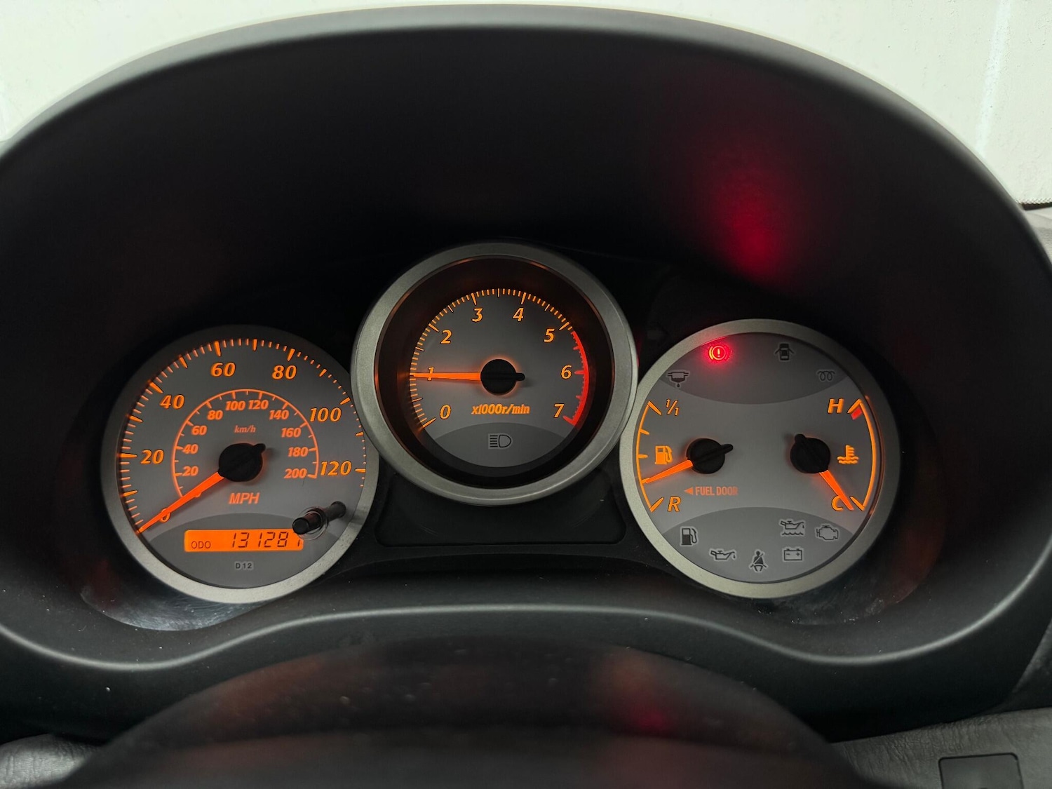 Used Toyota RAV4 2004 for sale - 76261749: Photo 10