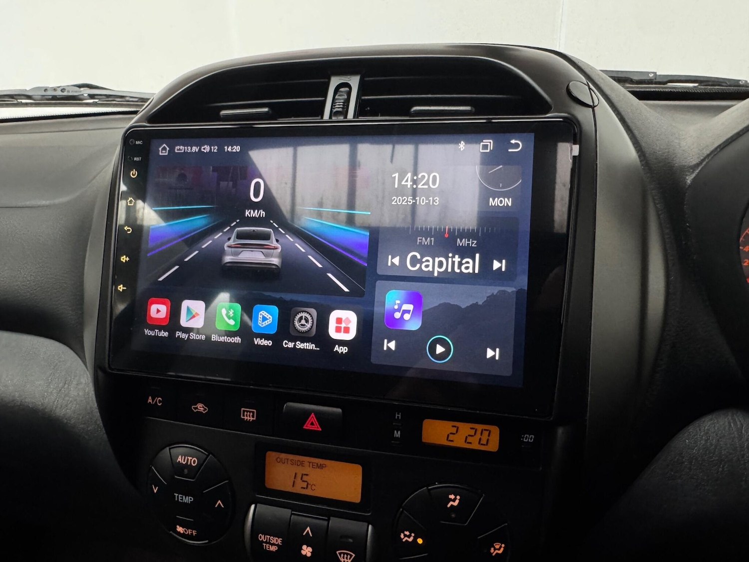 Used Toyota RAV4 2004 for sale - 76261749: Photo 11