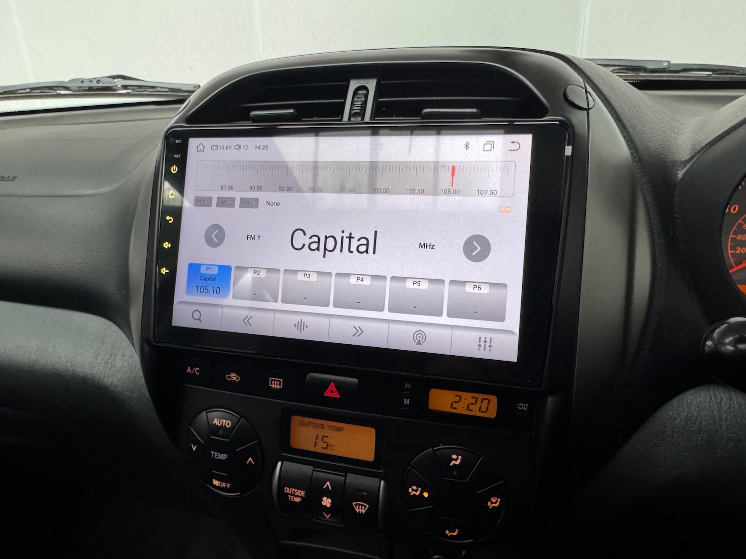 Used Toyota RAV4 2004 for sale - 76261749: Photo 12