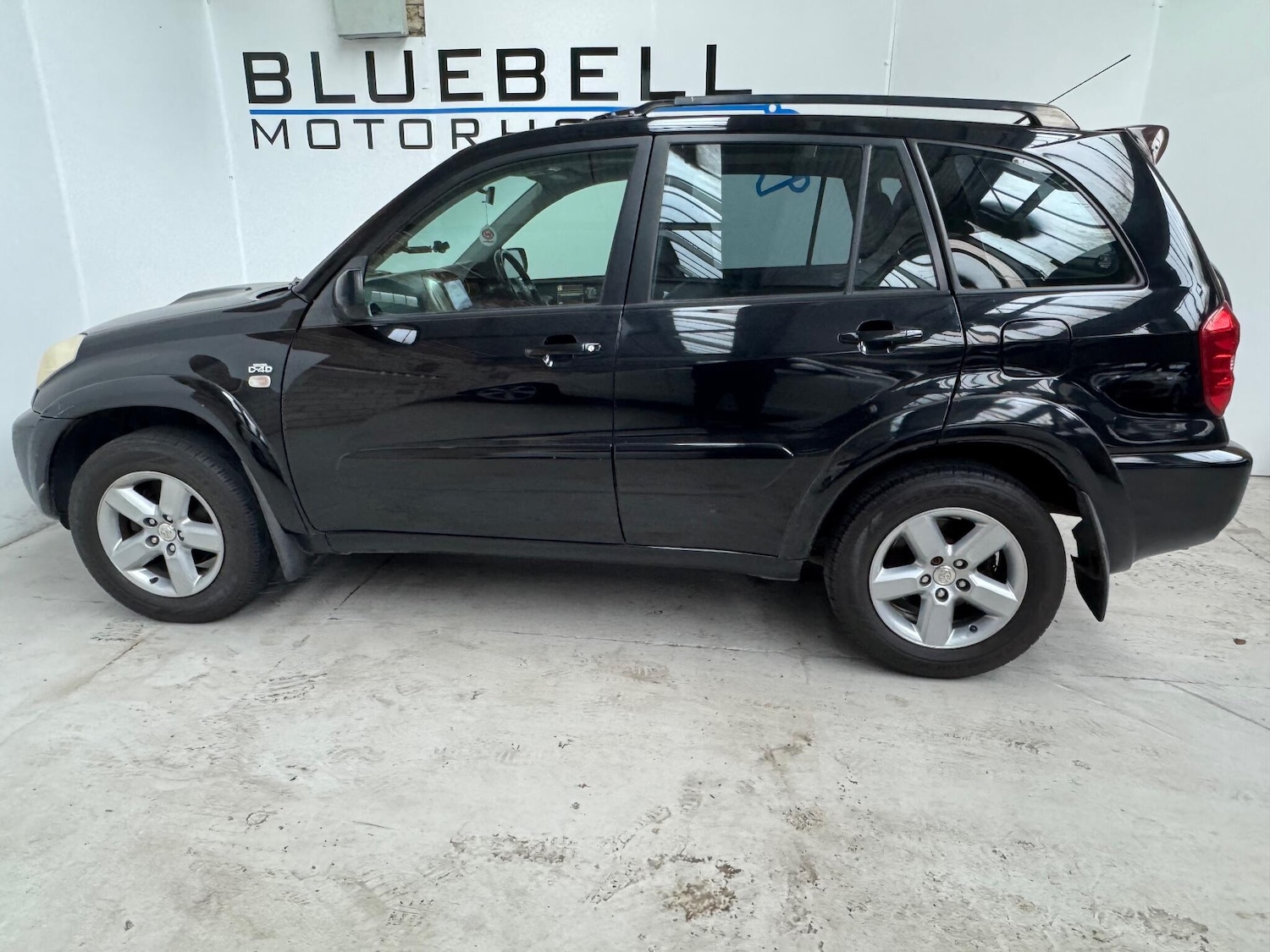 Used Toyota RAV4 2004 for sale - 76261749: Photo 6