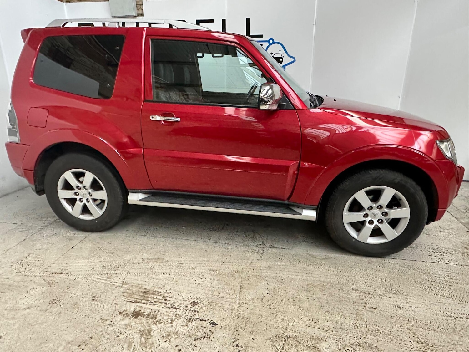 Used Mitsubishi Shogun 2010 for sale - 77269461: Photo 7