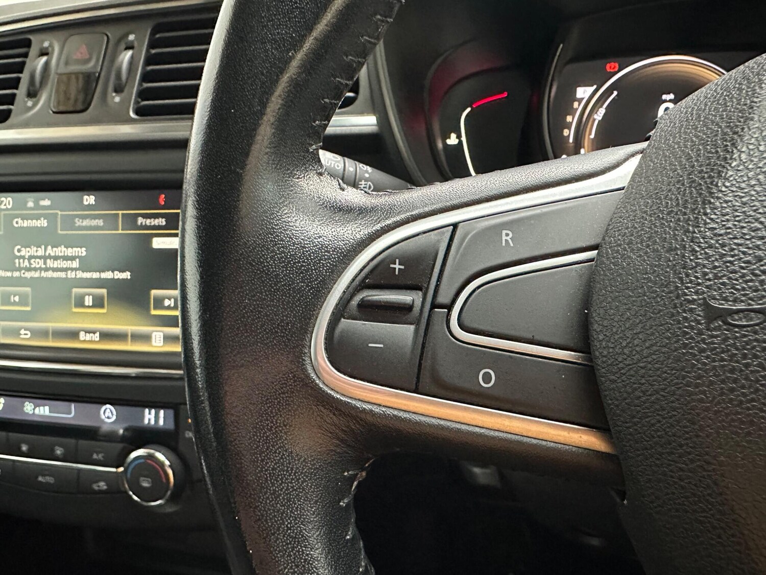 Used Renault Kadjar 2017 for sale - 77810336: Photo 18