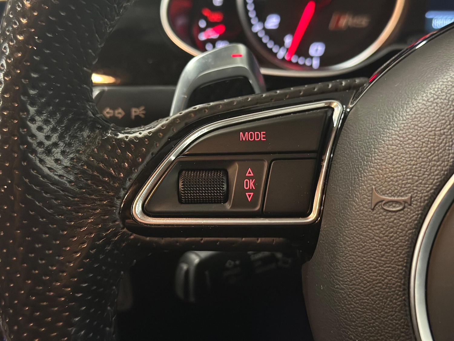 Used Audi RS4 2014 for sale - 77018474: Photo 23