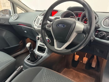 Used Ford Fiesta 2010 for sale - 78509639: Photo