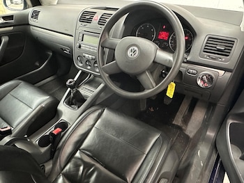 Used Volkswagen Golf 2006 for sale - 77911374: Photo
