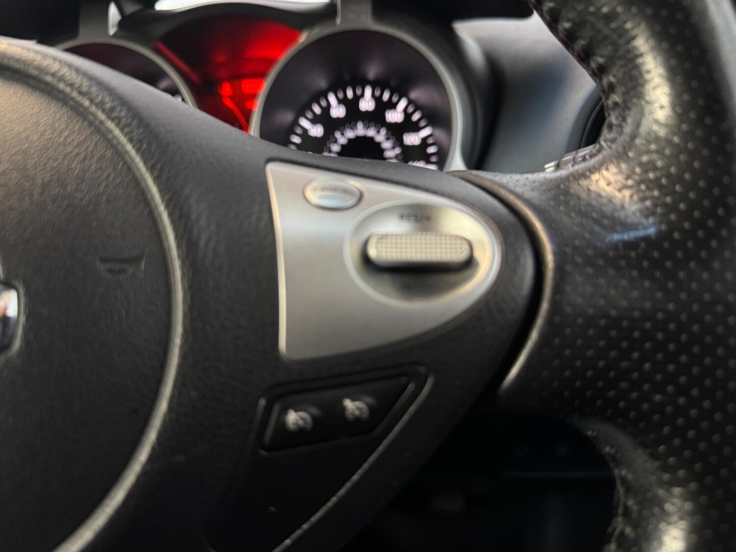 Used Nissan Juke 2017 for sale - 77983067: Photo 22