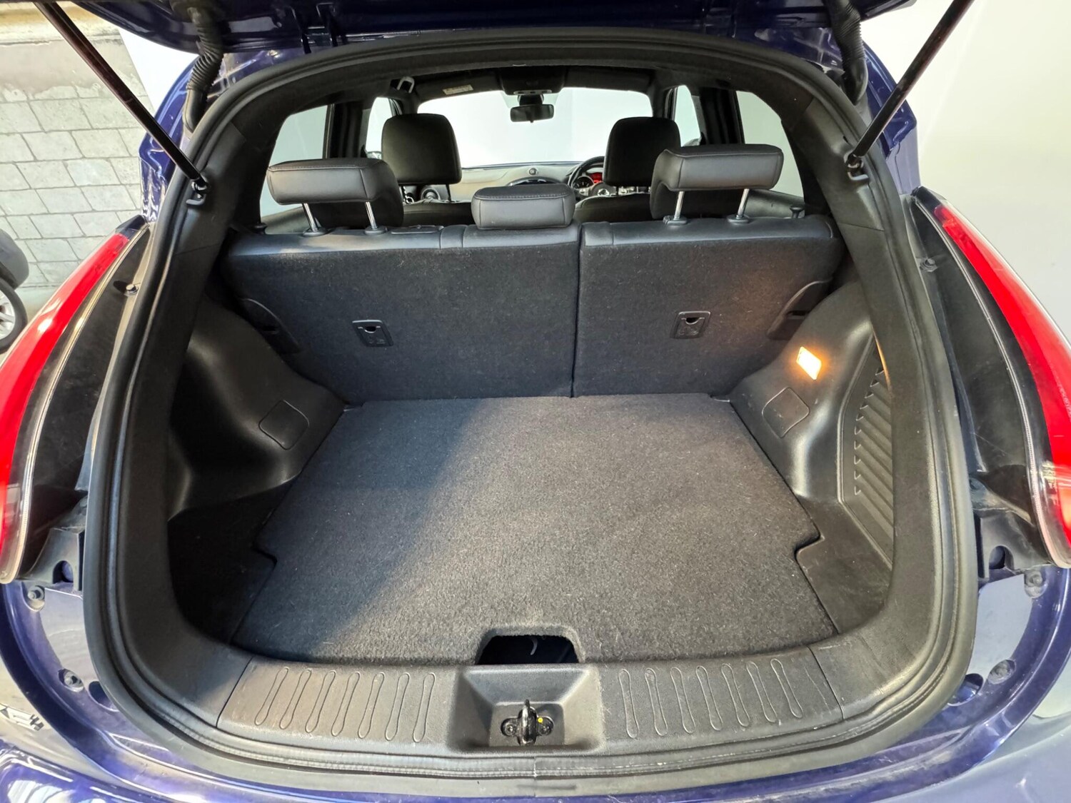 Used Nissan Juke 2017 for sale - 77983067: Photo 25