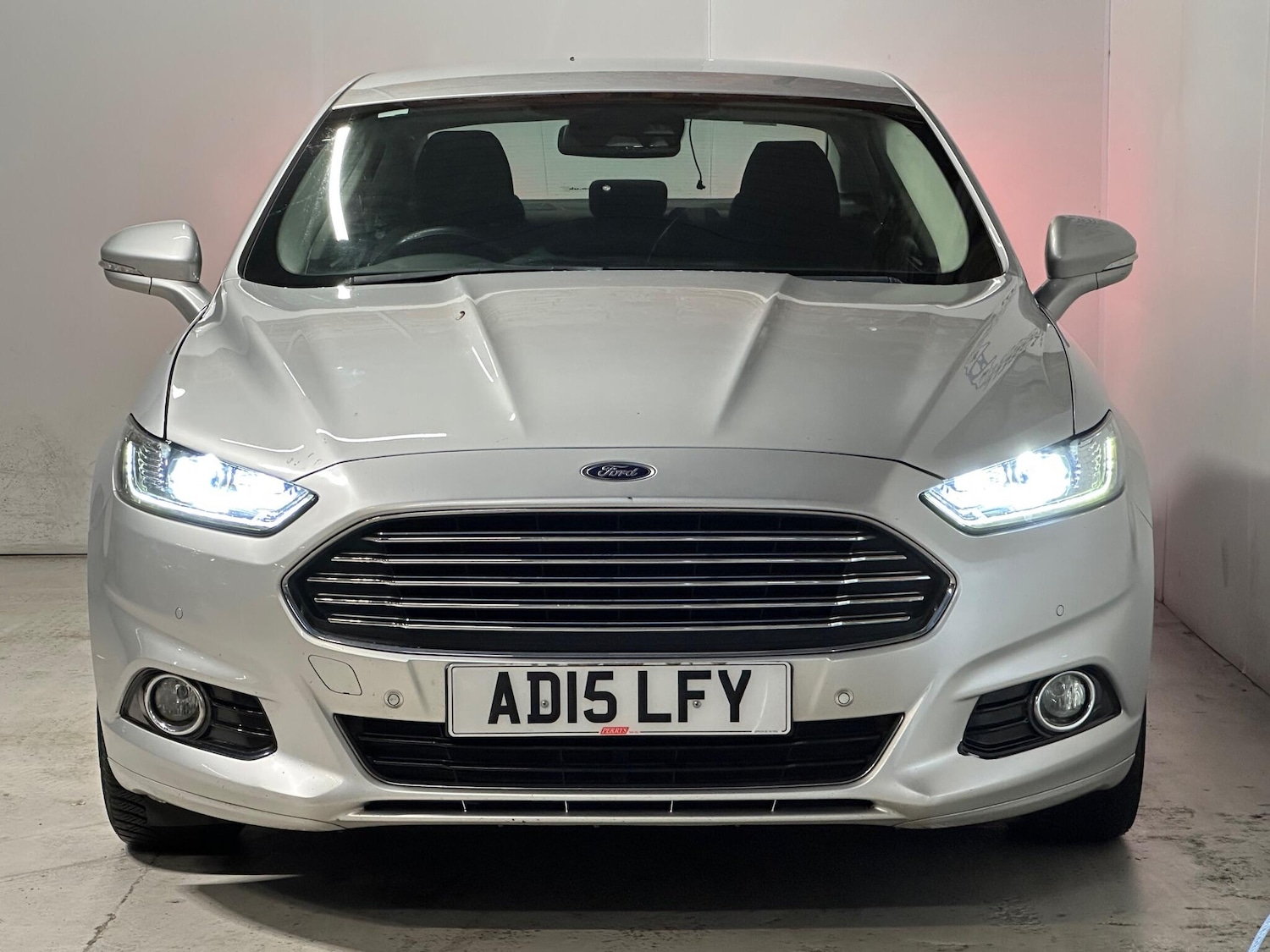 Used Ford Mondeo 2015 for sale - 76434572: Photo 2