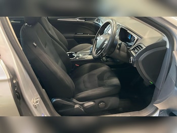 Used Ford Mondeo 2015 for sale - 76434572: Photo