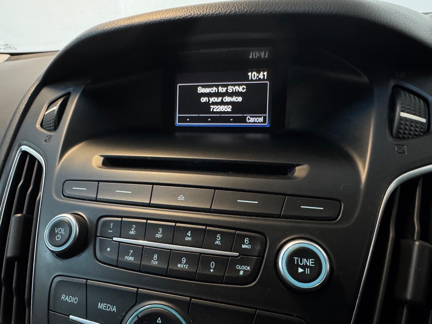 Used Ford Focus 2015 for sale - 76773536: Photo 17