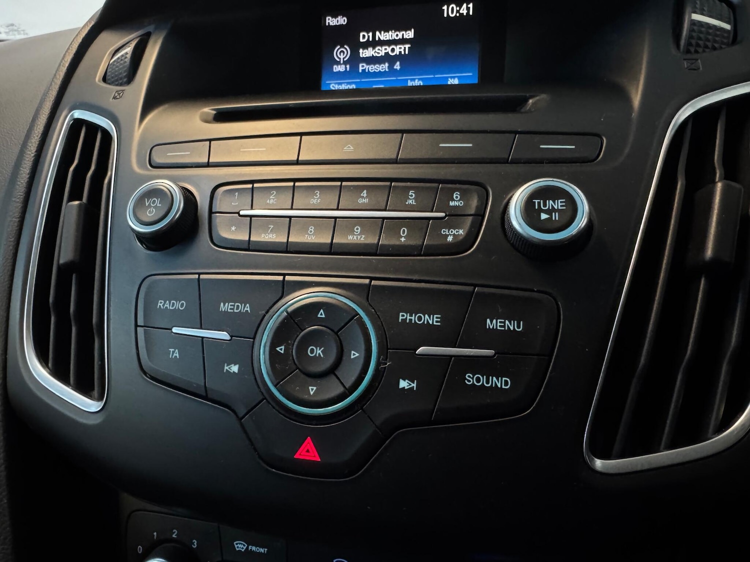 Used Ford Focus 2015 for sale - 76773536: Photo 18