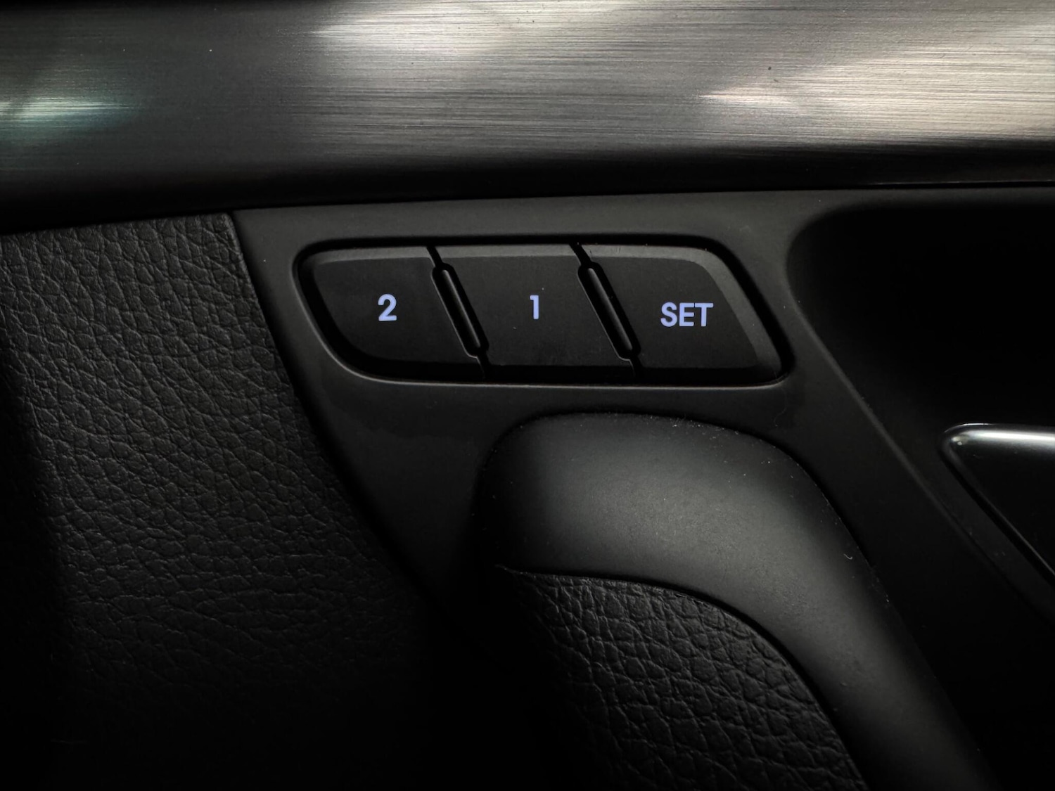 Used Hyundai i40 2016 for sale - 77600500: Photo 23