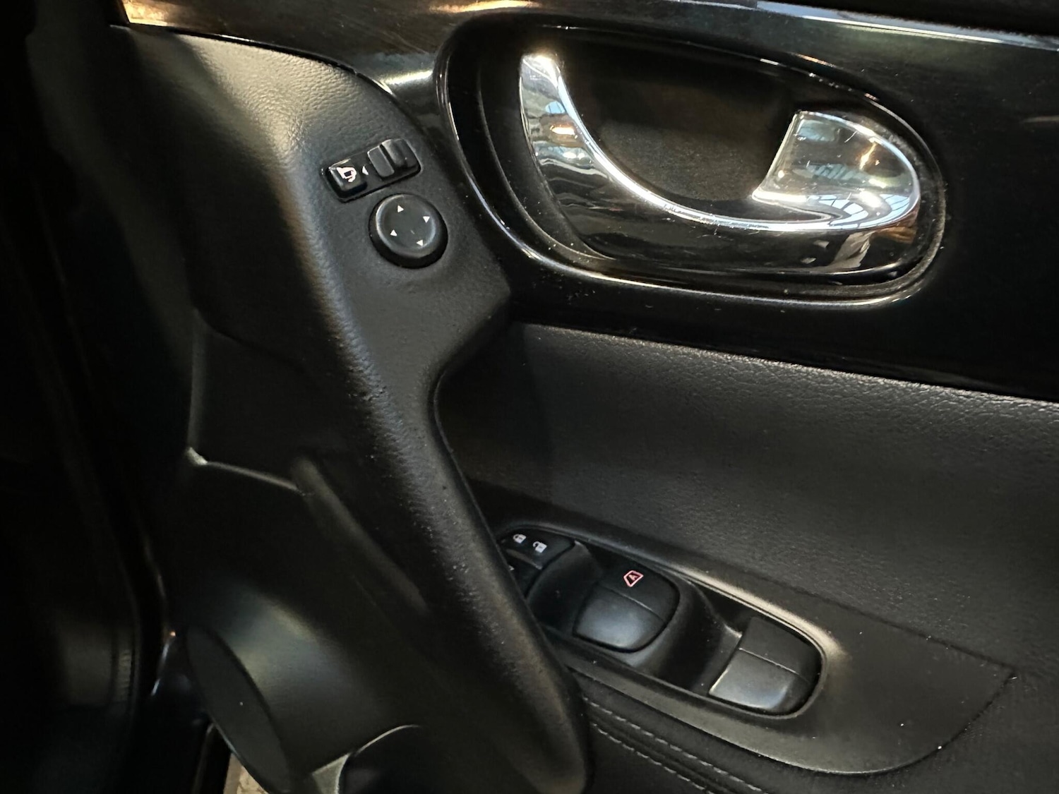 Used Nissan Qashqai 2014 for sale - 77307768: Photo 24