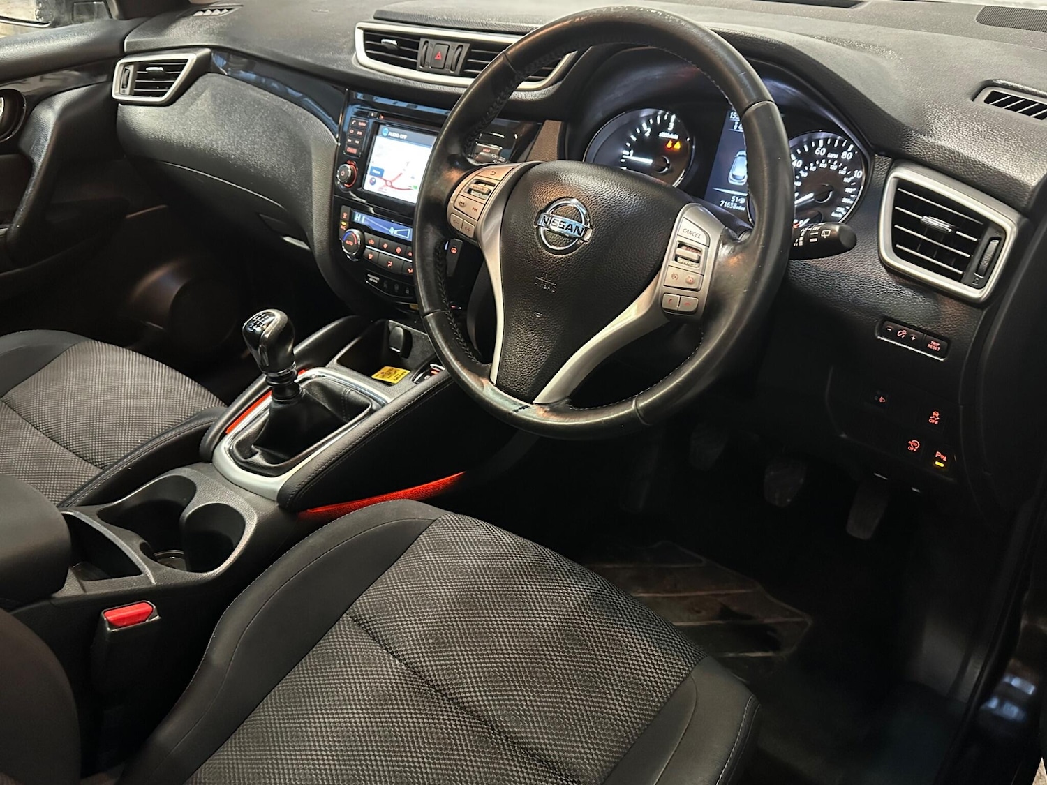 Used Nissan Qashqai 2014 for sale - 77307768: Photo 4