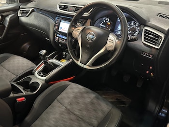 Used Nissan Qashqai 2014 for sale - 77307768: Photo